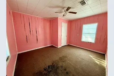 811 S Fenner Avenue, Cleveland, TX 77327 - Photo 10