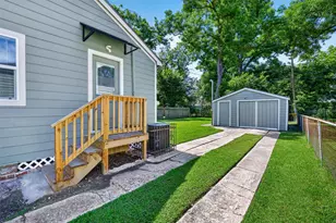 6714 Moss Rose St, Houston, TX 77087 - Photo 20