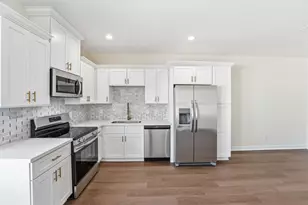 2005 Sealy St, Galveston, TX 77550 - Photo 14