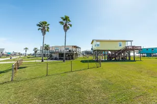 819 Seashell Dr, Surfside Beach, TX 77541 - Photo 34