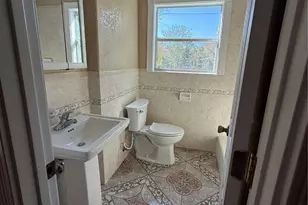 406 Gardenia St, Lake Jackson, TX 77566 - Photo 12