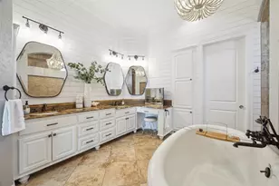 7 Ramrod, Hitchcock, TX 77563 - Photo 18