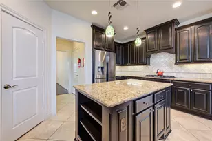 27821 Pinpoint Crossing Dr, Katy, TX 77494 - Photo 12
