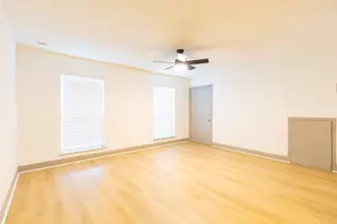 11603 Chimney Rock Rd, Houston, TX 77035 - Photo 18