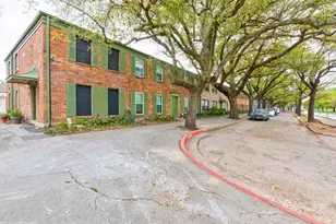 11603 Chimney Rock Rd, Houston, TX 77035 - Photo 22