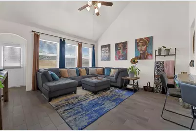 10918 Sun River Falls Drive, Humble, TX 77396 - Photo 4