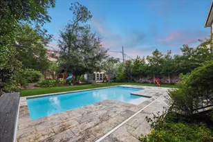 4921 Holly St, Bellaire, TX 77401 - Photo 4