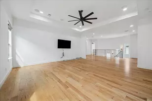 4921 Holly St, Bellaire, TX 77401 - Photo 34