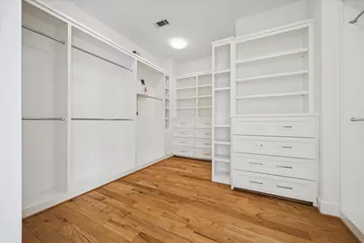 4921 Holly Street, Bellaire, TX 77401 - Photo 22