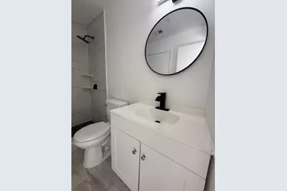 402 Tresvant Drive, Houston, TX 77598 - Photo 22