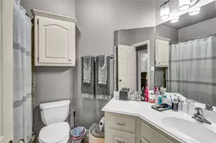 210 Madison Ave, Clute, TX 77531 - Photo 22