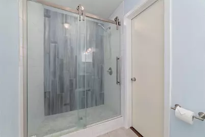 8625 Bob White Drive, Houston, TX 77074 - Photo 24