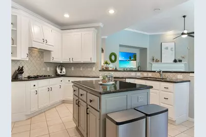 55 W Shale Creek Court, The Woodlands, TX 77382 - Photo 22