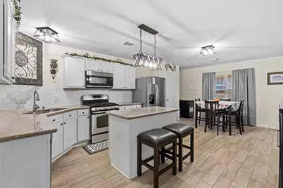 19102 Lilywood Springs Drive, Katy, TX 77449 - Photo 6