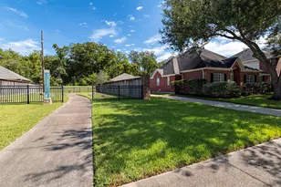 1938 Canyon Crest Dr, Sugar Land, TX 77479 - Photo 46