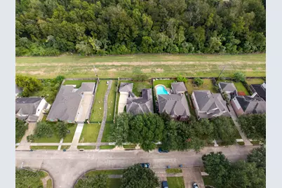 1938 Canyon Crest Drive, Sugar Land, TX 77479 - Photo 2