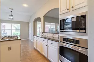 1938 Canyon Crest Dr, Sugar Land, TX 77479 - Photo 24