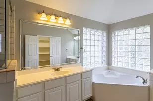 1938 Canyon Crest Dr, Sugar Land, TX 77479 - Photo 32