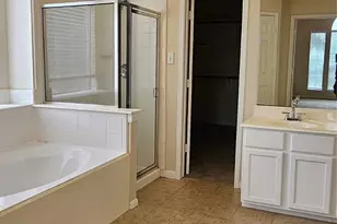 2519 Pine Shadows Dr, Sugar Land, TX 77479 - Photo 18