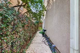 6308 Schuler St, Houston, TX 77007 - Photo 36