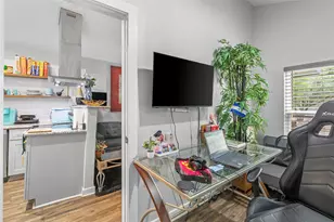 4630 Woodside St, Houston, TX 77023 - Photo 24
