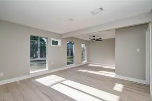 7918 Bayside Dr, Beach City, TX 77523 - Photo 30