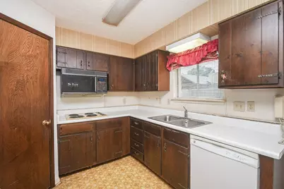 3114 Mission Valley Drive, Missouri City, TX 77459 - Photo 8