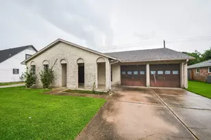 3114 Mission Valley Dr, Missouri City, TX 77459 - Photo 1
