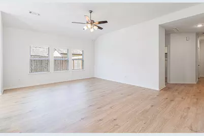 249 Edgewater Drive, West Columbia, TX 77486 - Photo 18