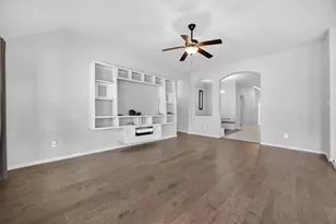 2009 Scissor Tail Rd, Pearland, TX 77581 - Photo 12