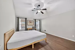 2009 Scissor Tail Rd, Pearland, TX 77581 - Photo 24