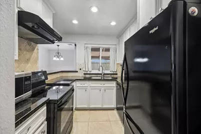 7836 Pacific Pearl Street, Houston, TX 77072 - Photo 4