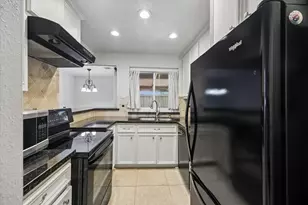 7836 Pacific Pearl St, Houston, TX 77072 - Photo 4