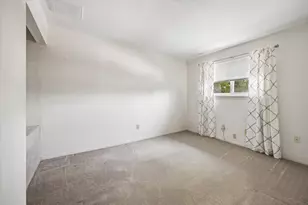 7836 Pacific Pearl St, Houston, TX 77072 - Photo 10