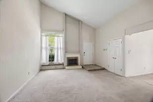 7836 Pacific Pearl St, Houston, TX 77072 - Photo 2