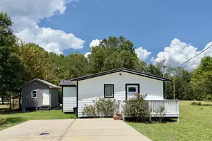 173 11th St, Onalaska, TX 77360 - Photo 1