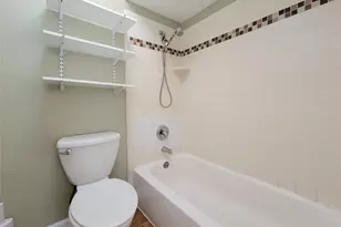 781 Country Pl Dr, Houston, TX 77079 - Photo 22