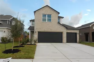 590 Long Br Dr, Dayton, TX 77535 - Photo 2