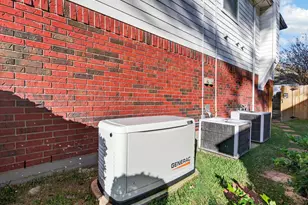 16134 Hollow Rock Dr, Houston, TX 77070 - Photo 28