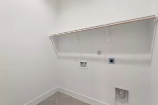 12015 Canal View Blvd, Mont Belvieu, TX 77523 - Photo 14