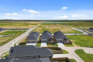 12015 Canal View Blvd, Mont Belvieu, TX 77523 - Photo 34