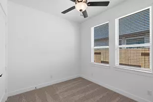 12015 Canal View Blvd, Mont Belvieu, TX 77523 - Photo 12