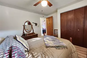 2182 W Bayshore Dr, Palacios, TX 77465 - Photo 24