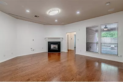 18510 N Settlers Shore Drive, Cypress, TX 77433 - Photo 10