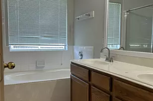 1006 Magnolia Dale Dr, Fresno, TX 77545 - Photo 16