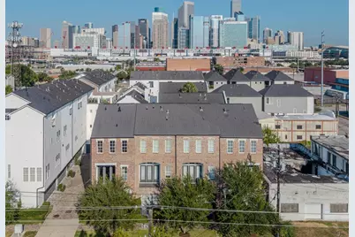 1030 Live Oak Street, Houston, TX 77003 - Photo 2