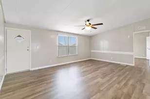 1281 Creeklake Dr, Onalaska, TX 77360 - Photo 8