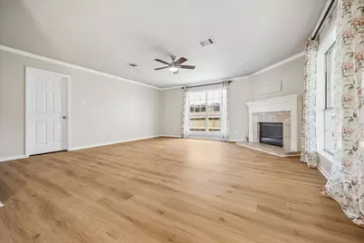 9806 Gold Cup Way, Houston, TX 77065 - Photo 6