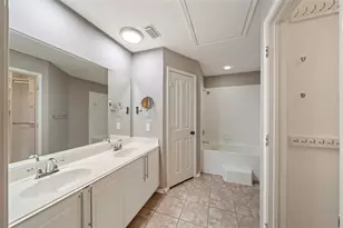 21 Stone Creek Pl, The Woodlands, TX 77382 - Photo 20