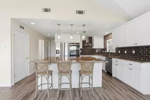 4408 Pelican Way, Jamaica Beach, TX 77554 - Photo 8